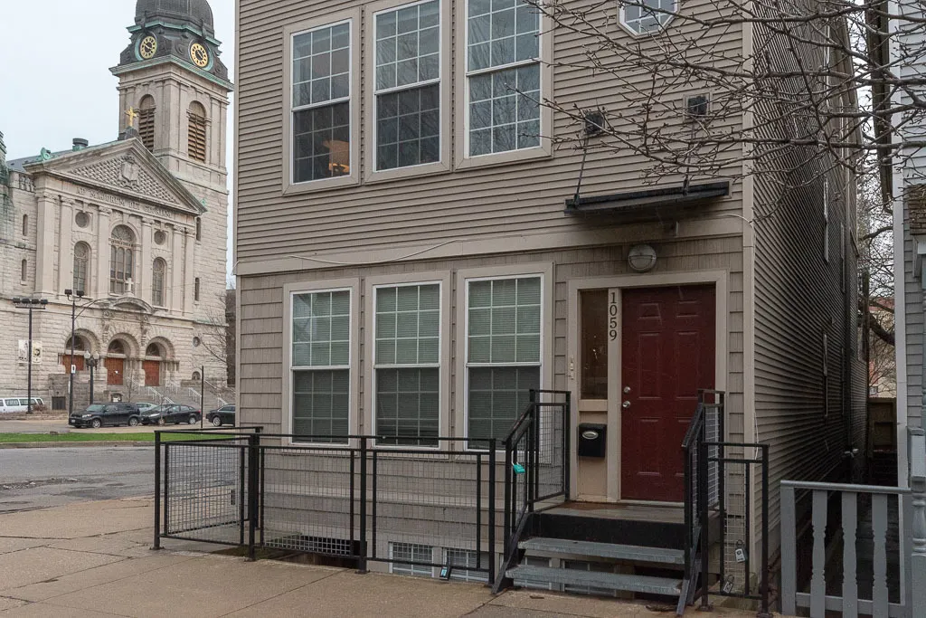 1059 W Fry Street 2 IL