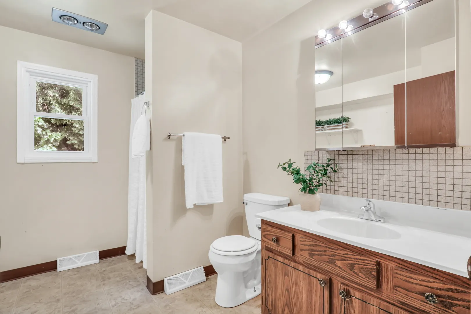 1856 Magnolia Avenue IL