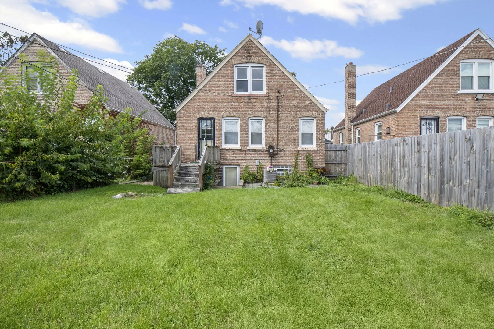 8043 S Yale Avenue IL