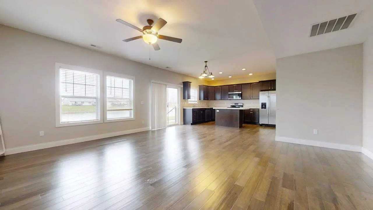 1320 Myrtle Beach Avenue IL