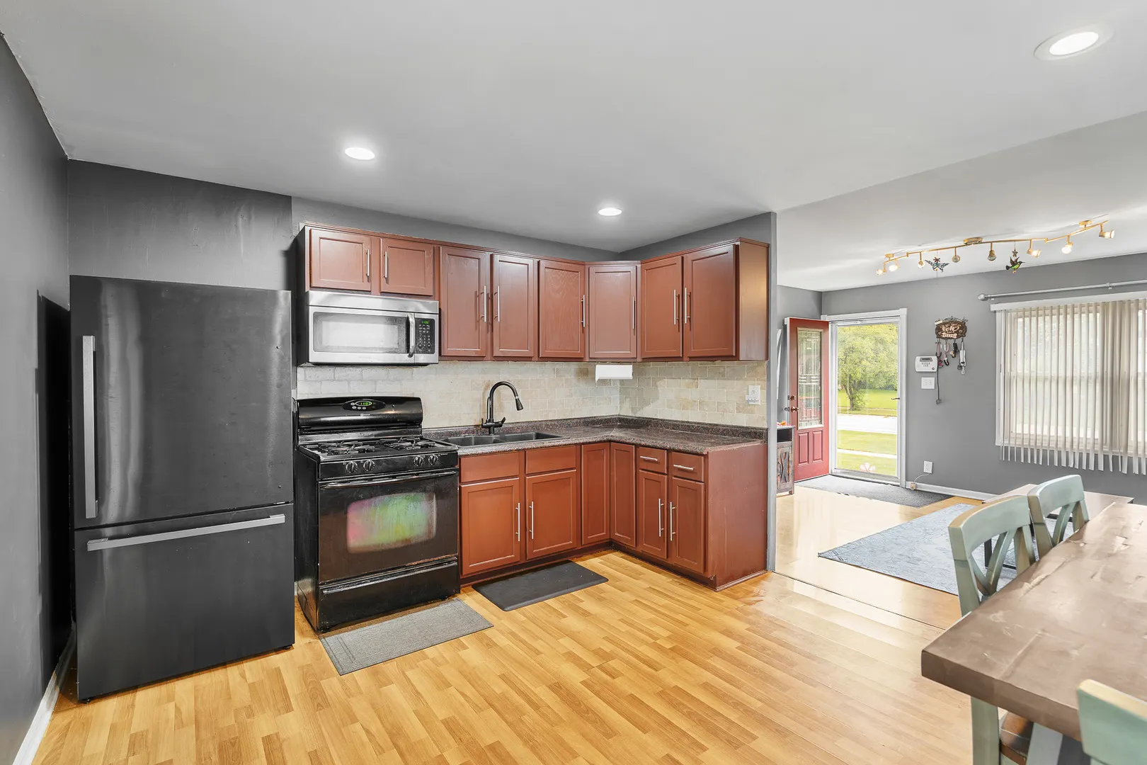 302 S Oltendorf Road IL