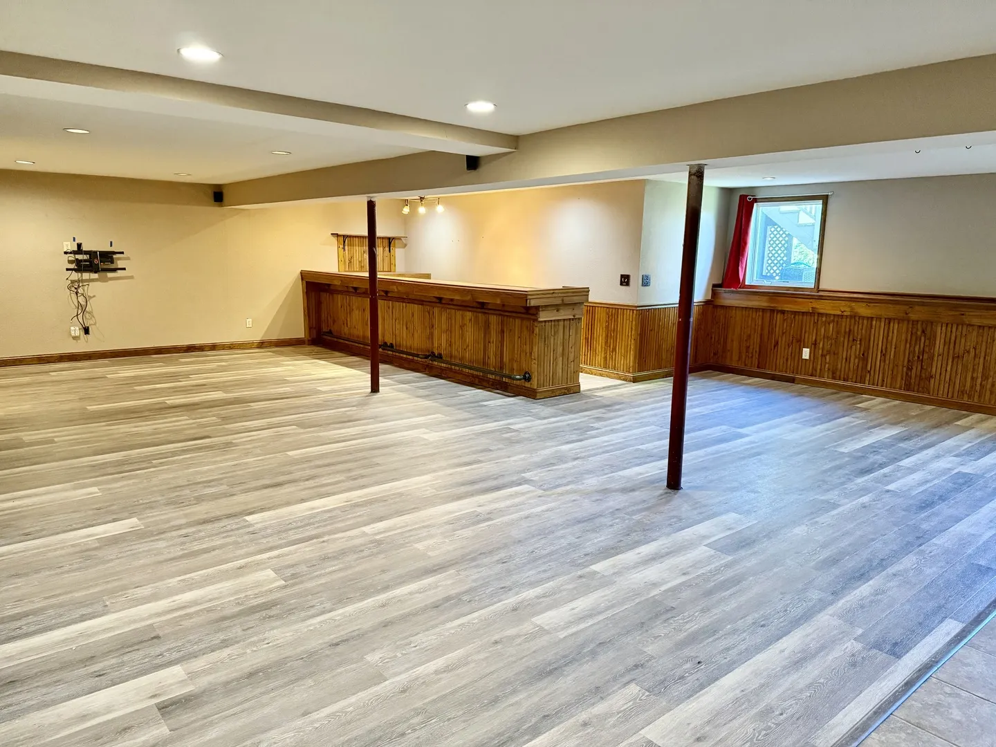 317 Plymouth Court IL
