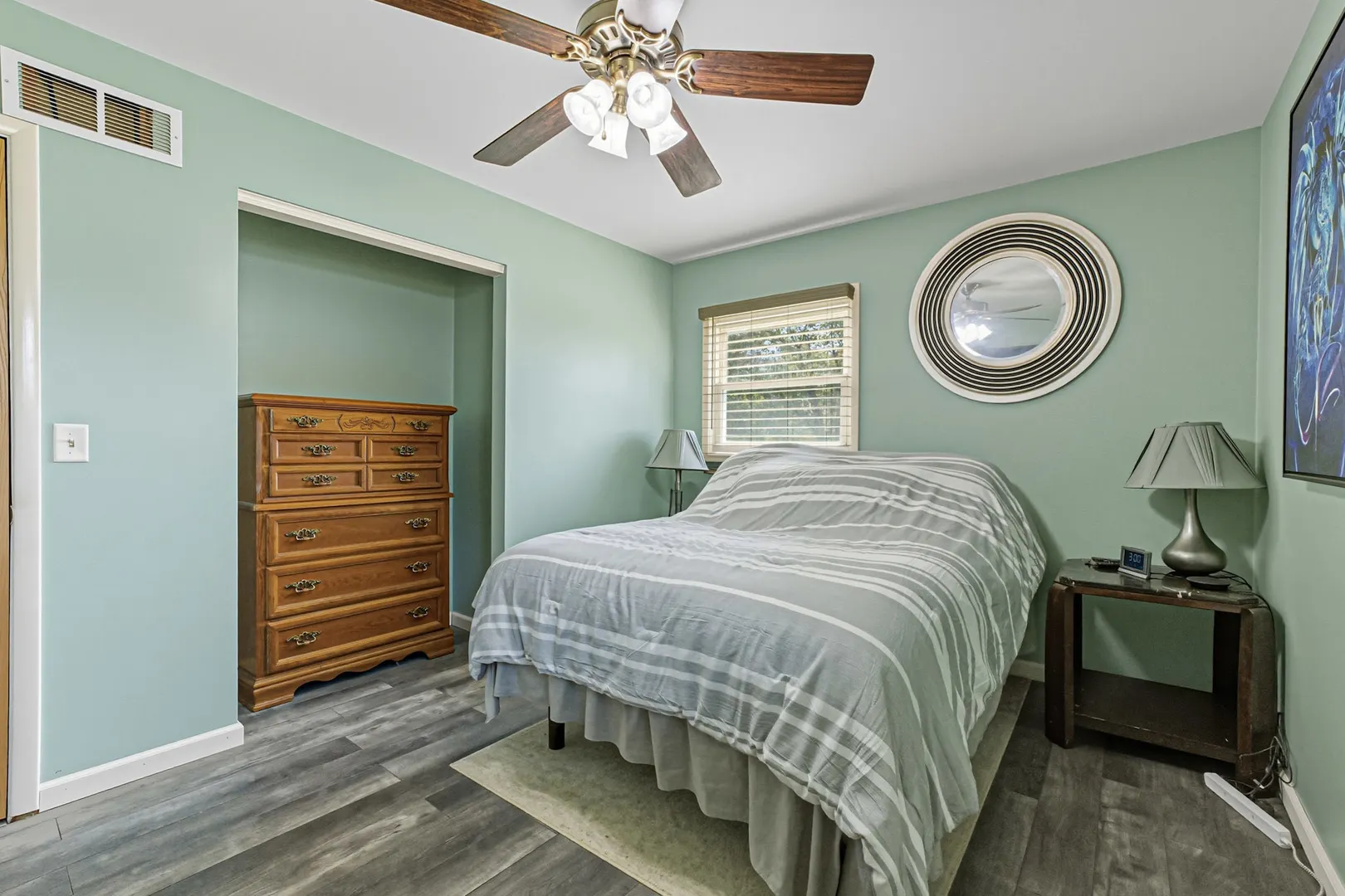 2124 Middlebury Road IL