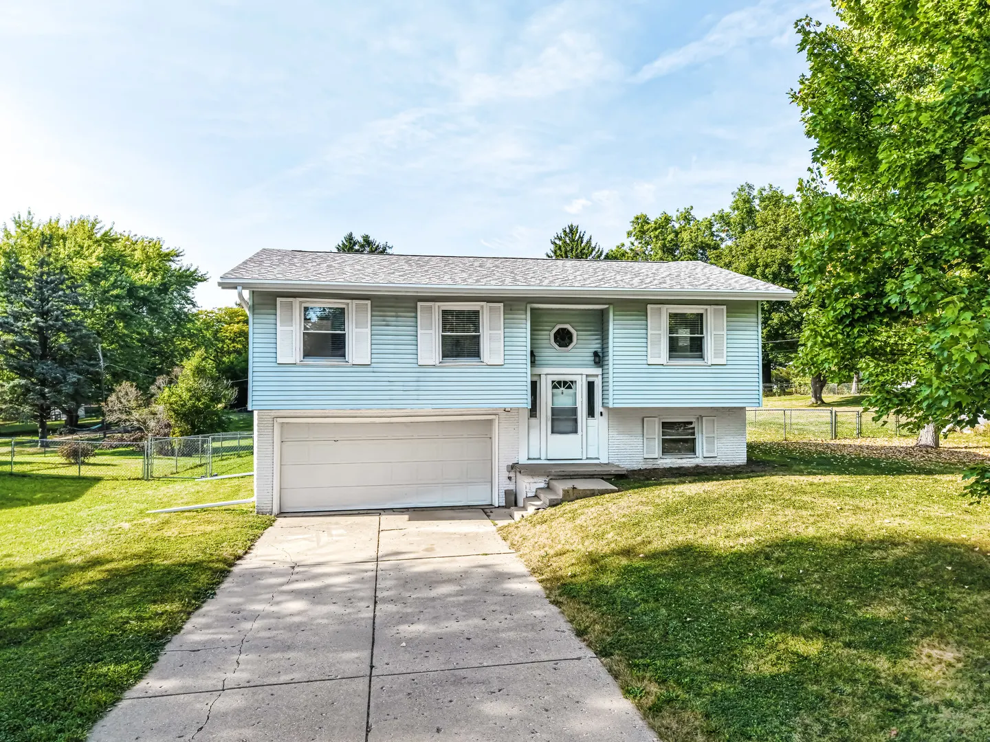 2124 Middlebury Road IL