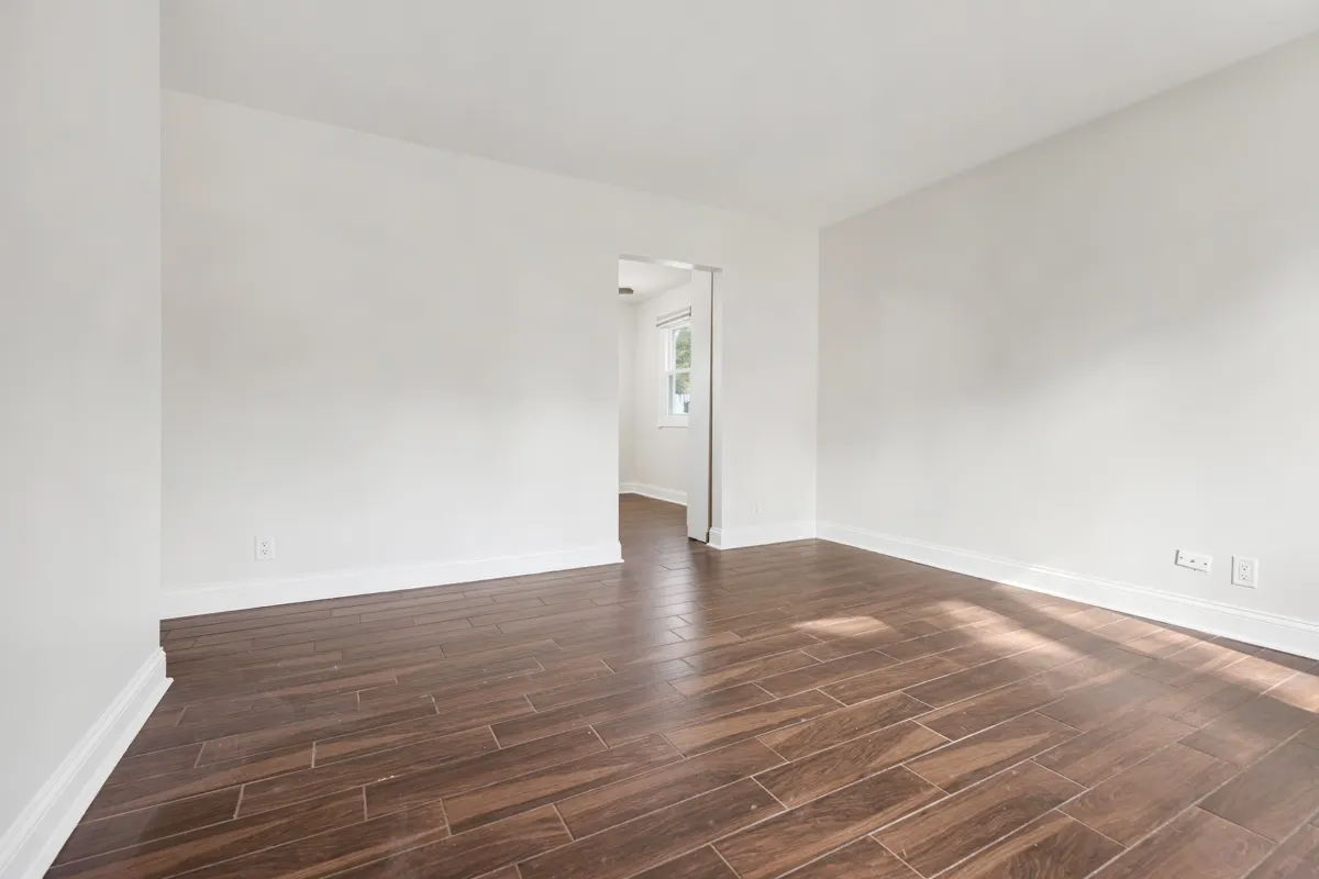 207 Hampdon Court IL