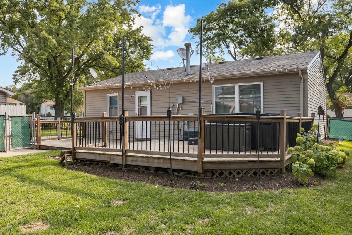 207 Hampdon Court IL