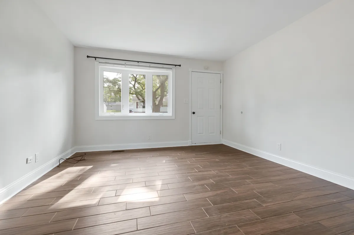 207 Hampdon Court IL