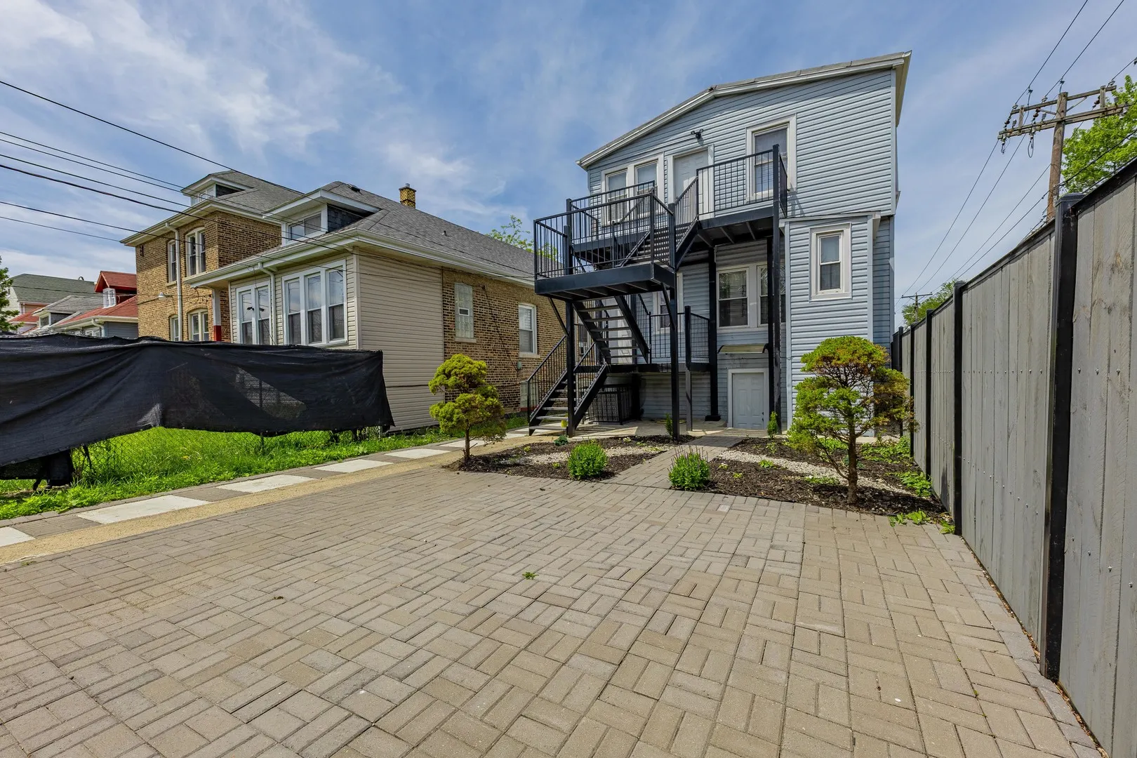7115 S Rockwell Street IL