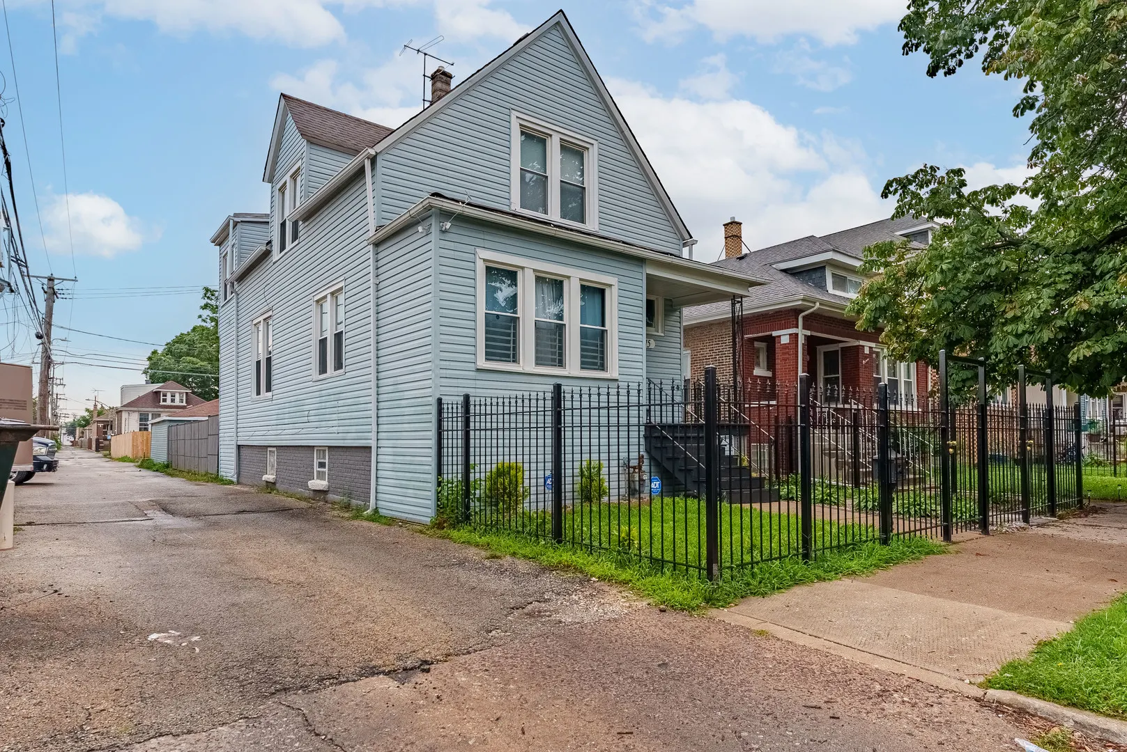 7115 S Rockwell Street IL