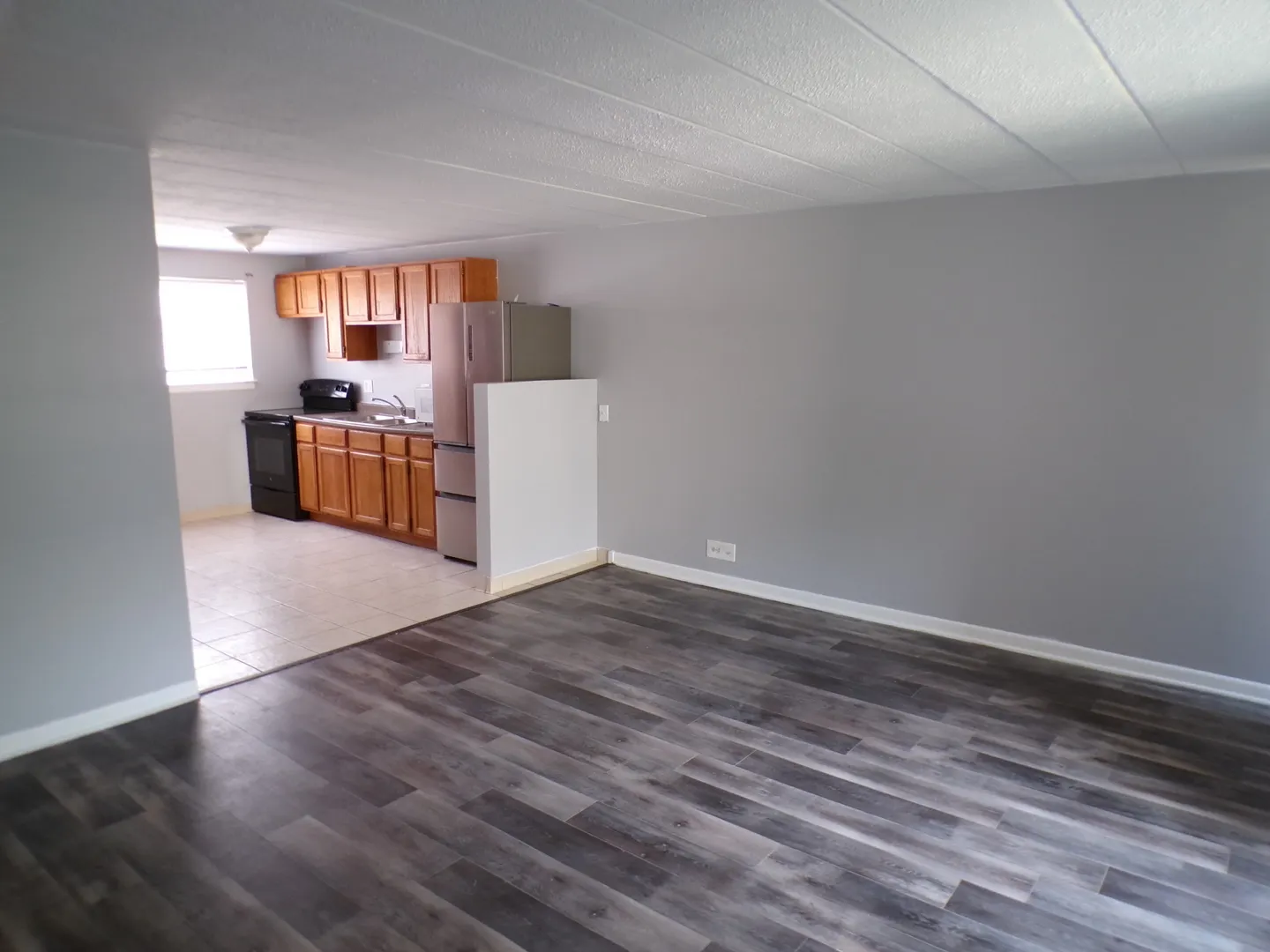 12548 Fairview Avenue 2B IL