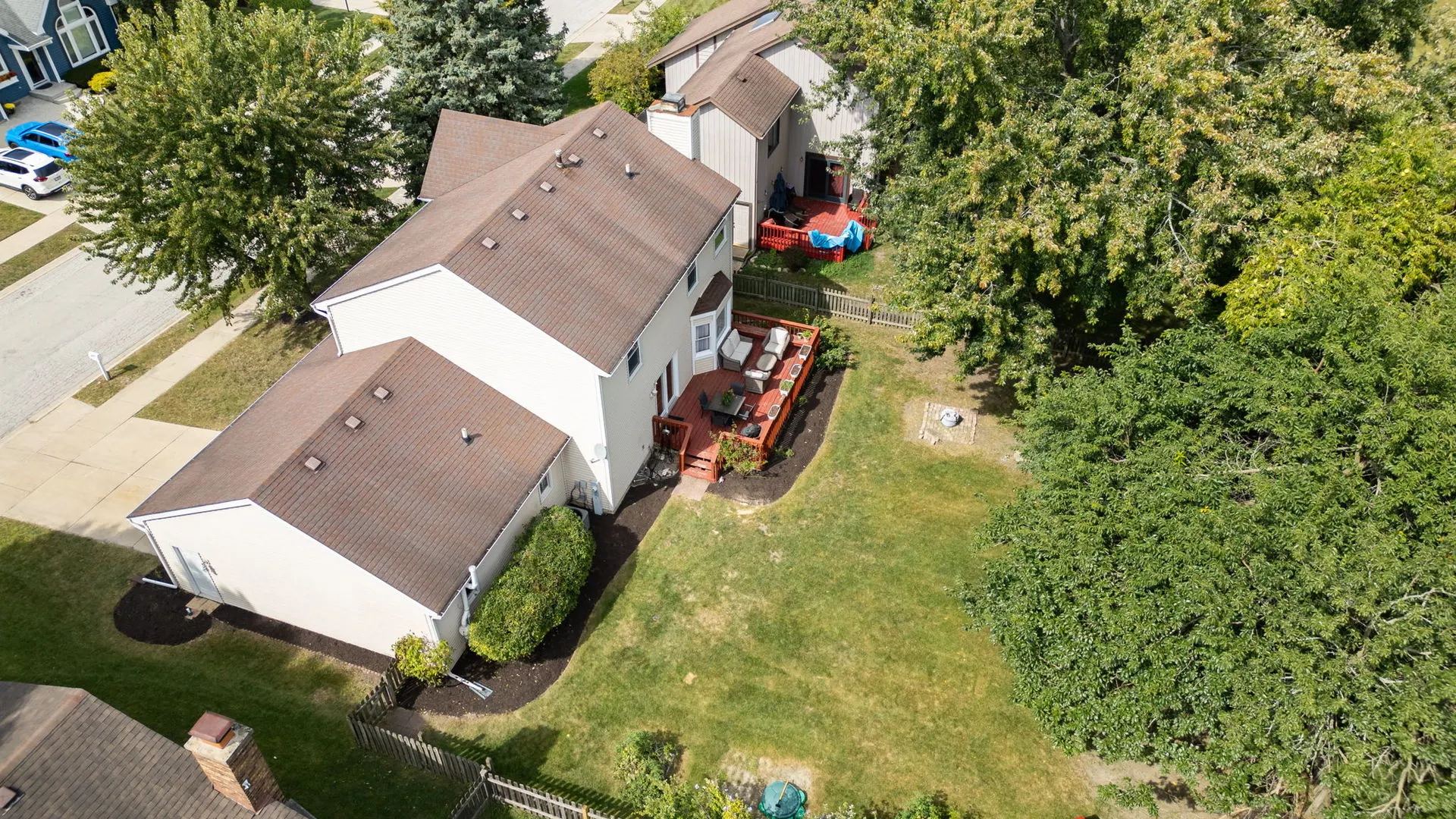 2483 Lakeside Drive IL