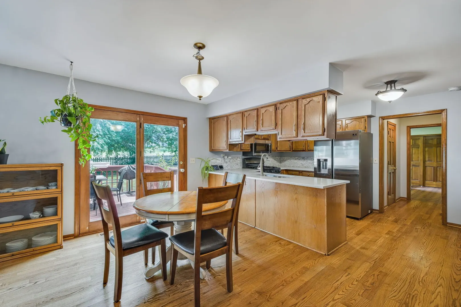 2483 Lakeside Drive IL