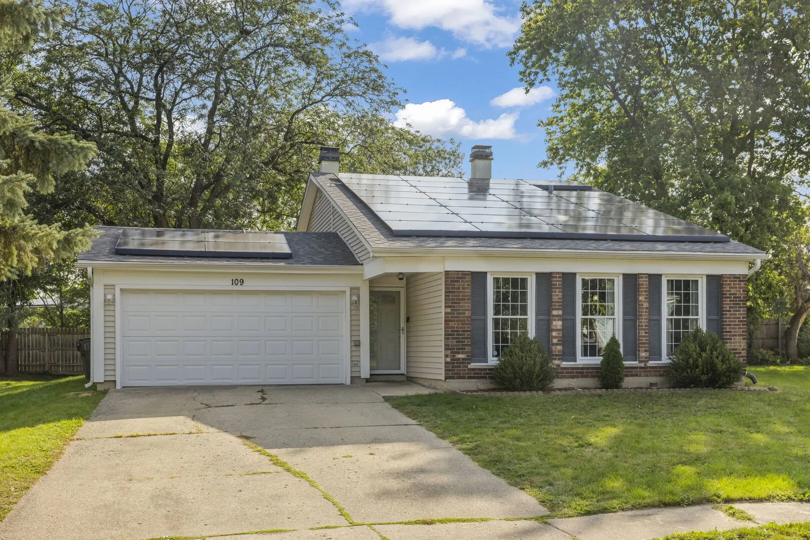 109 Arrowhead Lane IL