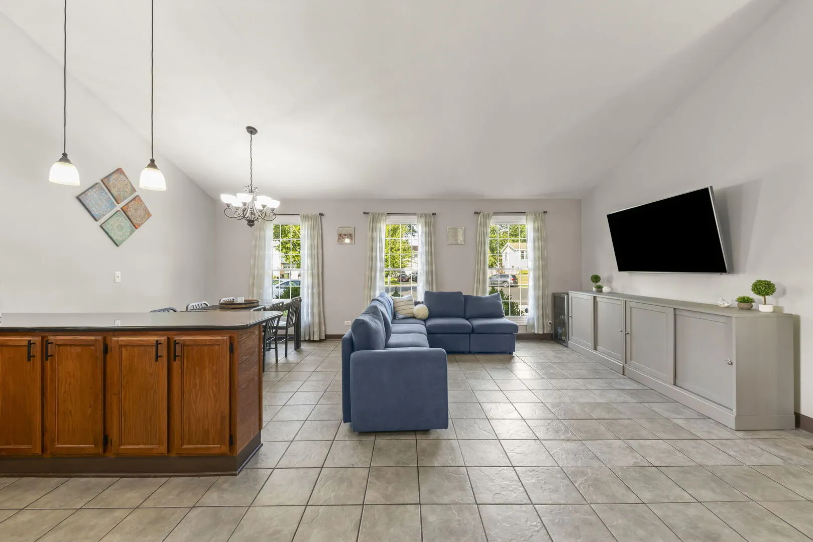 109 Arrowhead Lane IL