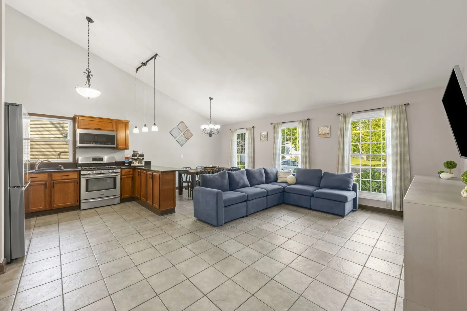 109 Arrowhead Lane IL
