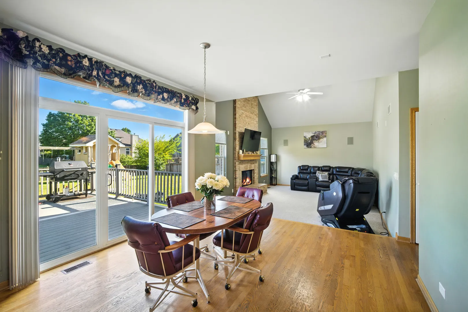 1163 Western Lane IL