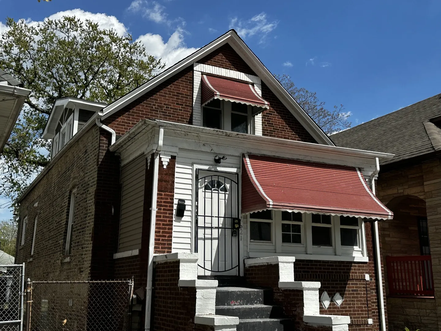 7621 S Eberhart Avenue IL