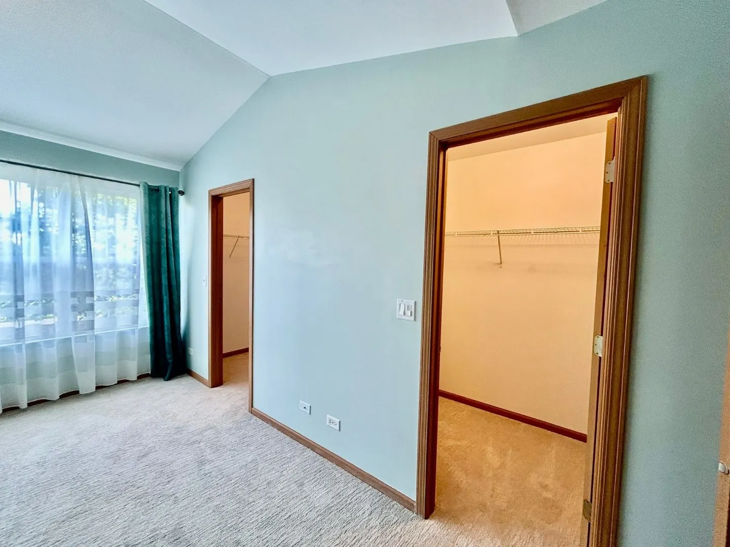 2349 Stoughton Circle IL