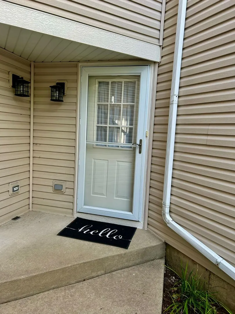 2349 Stoughton Circle IL