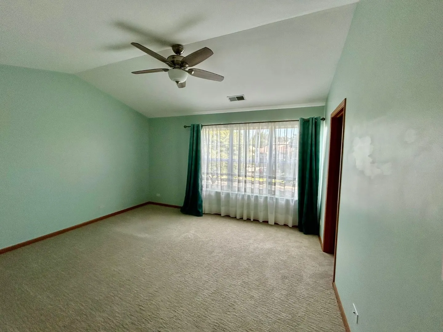 2349 Stoughton Circle IL