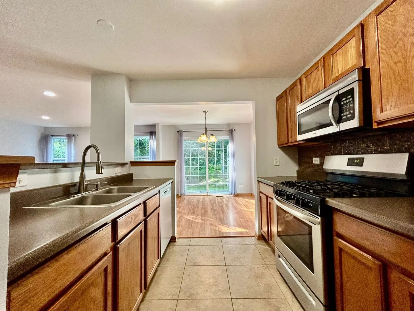 2349 Stoughton Circle IL