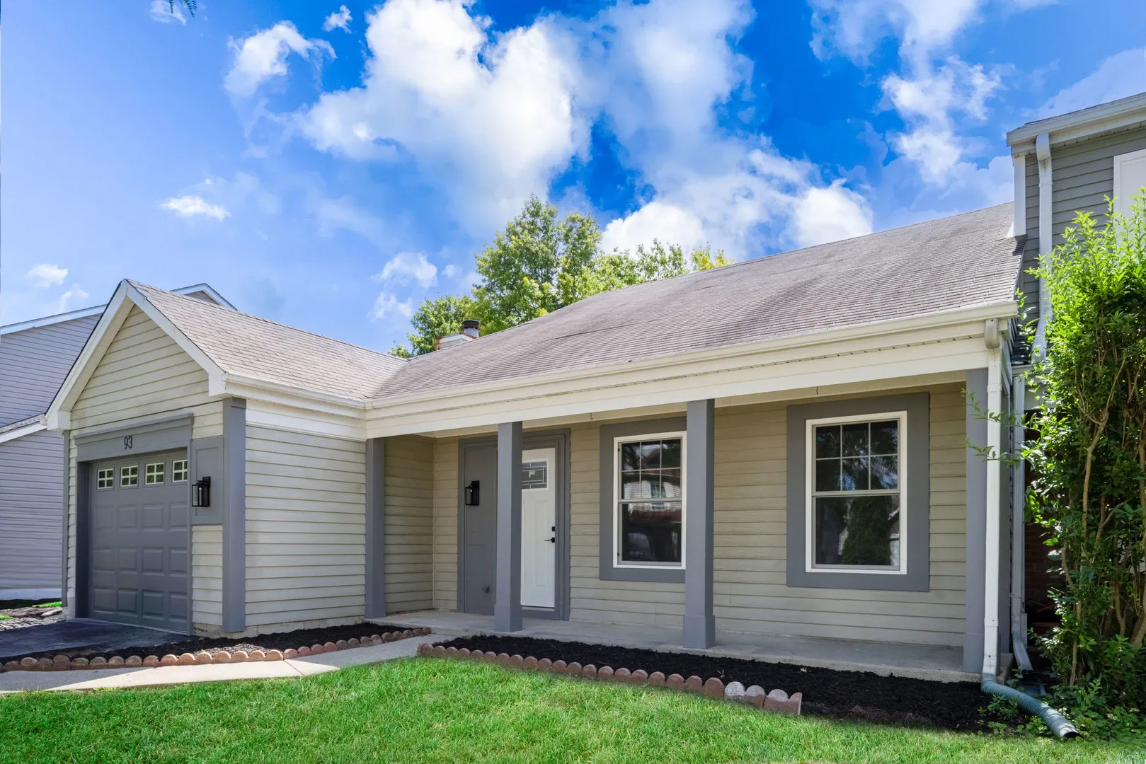 93 Bedford Road 93 IL