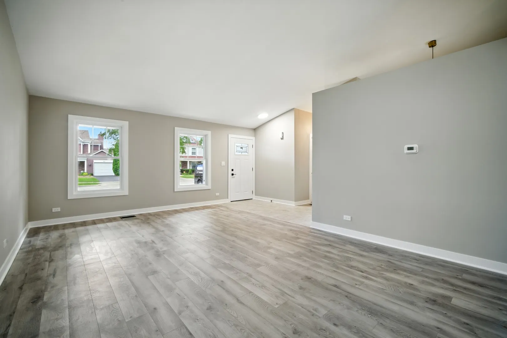 93 Bedford Road 93 IL