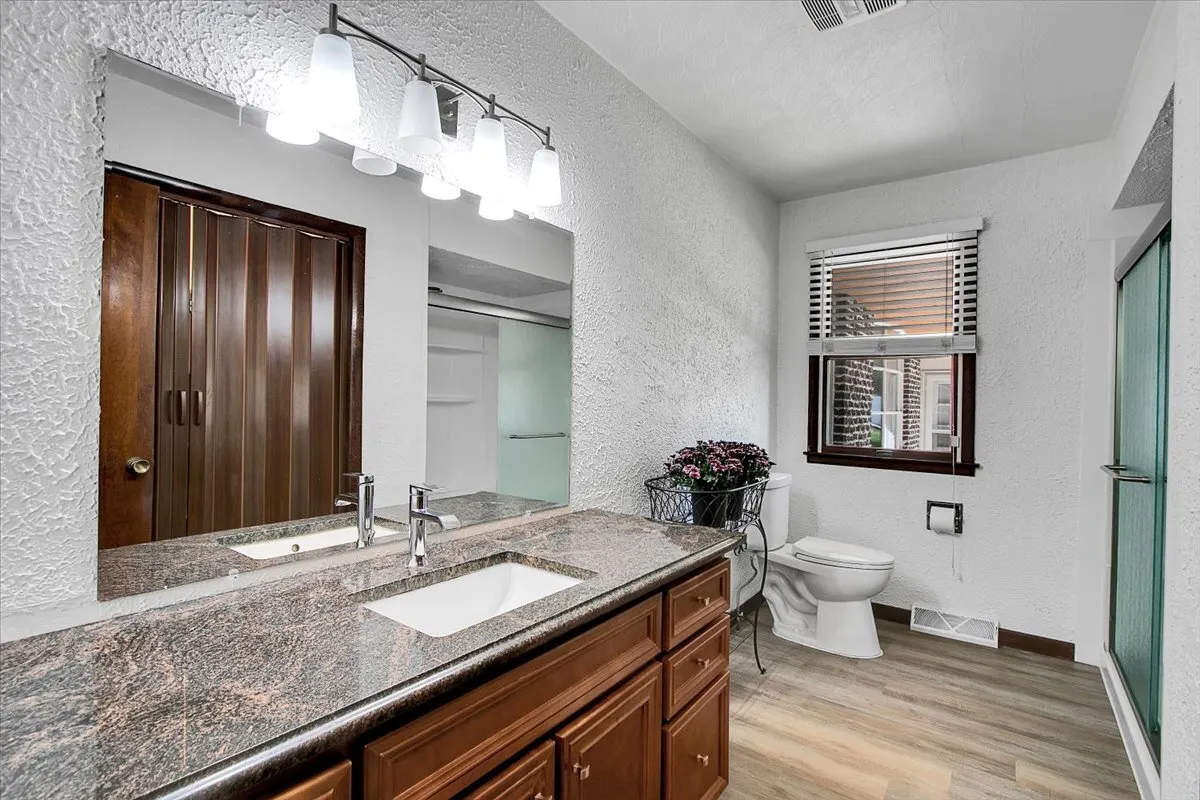 25734 W Hickory Court IL