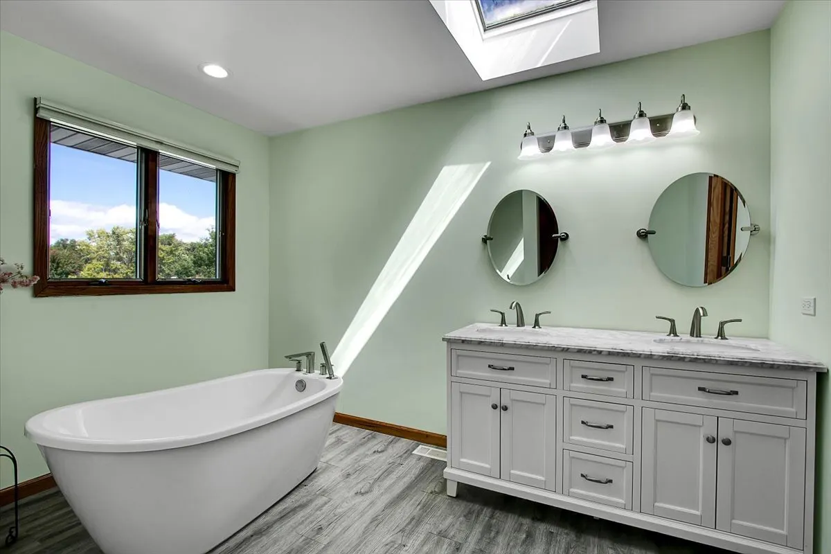 25734 W Hickory Court IL