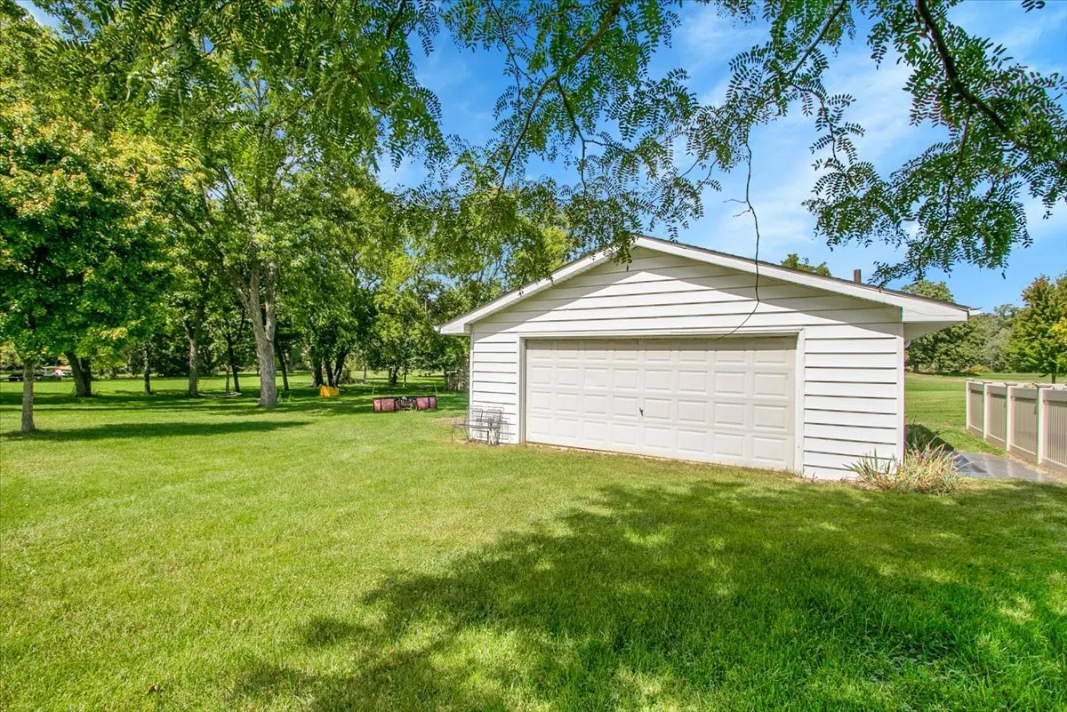 25734 W Hickory Court IL