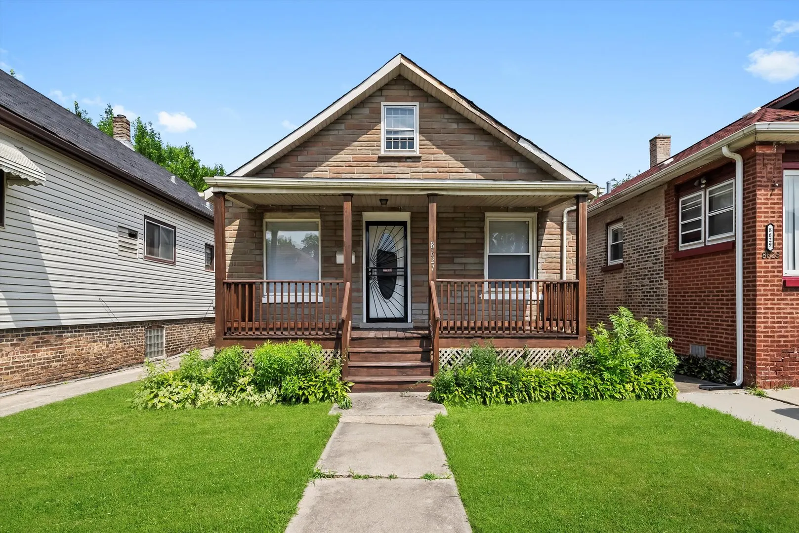 8627 S Essex Avenue IL