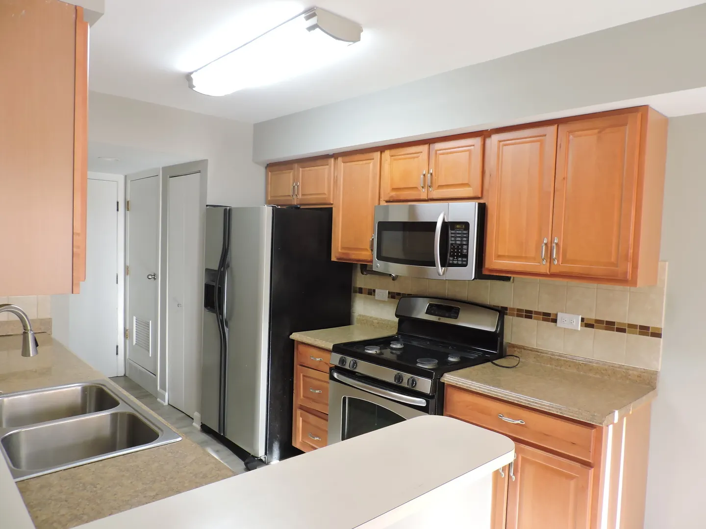 1246 N Knollwood Drive IL