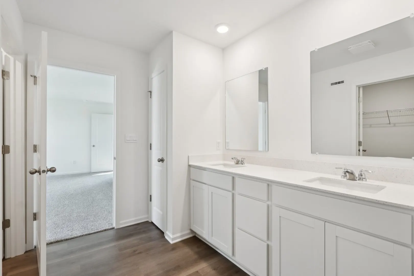 1331 acadia Circle IL