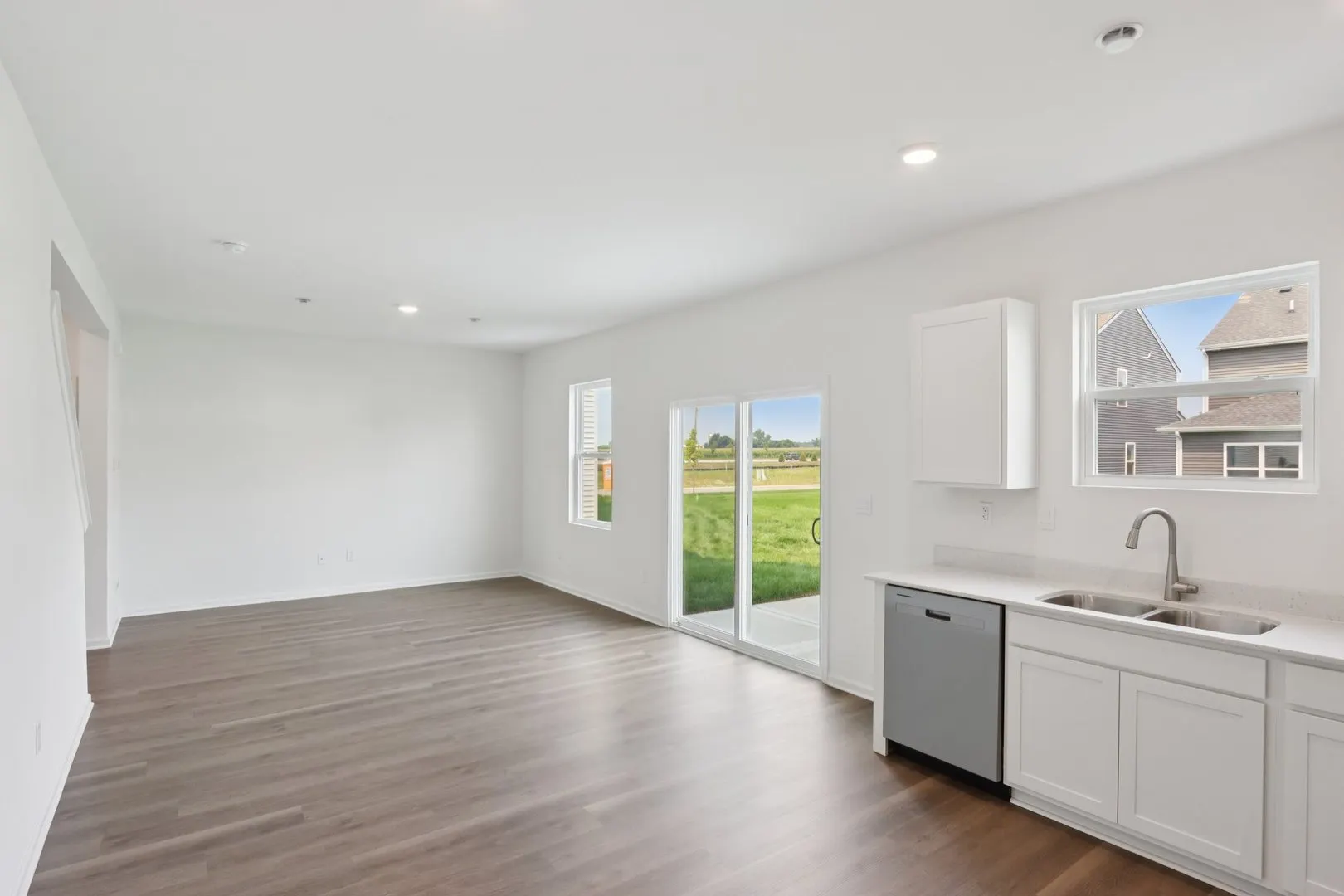 1331 acadia Circle IL