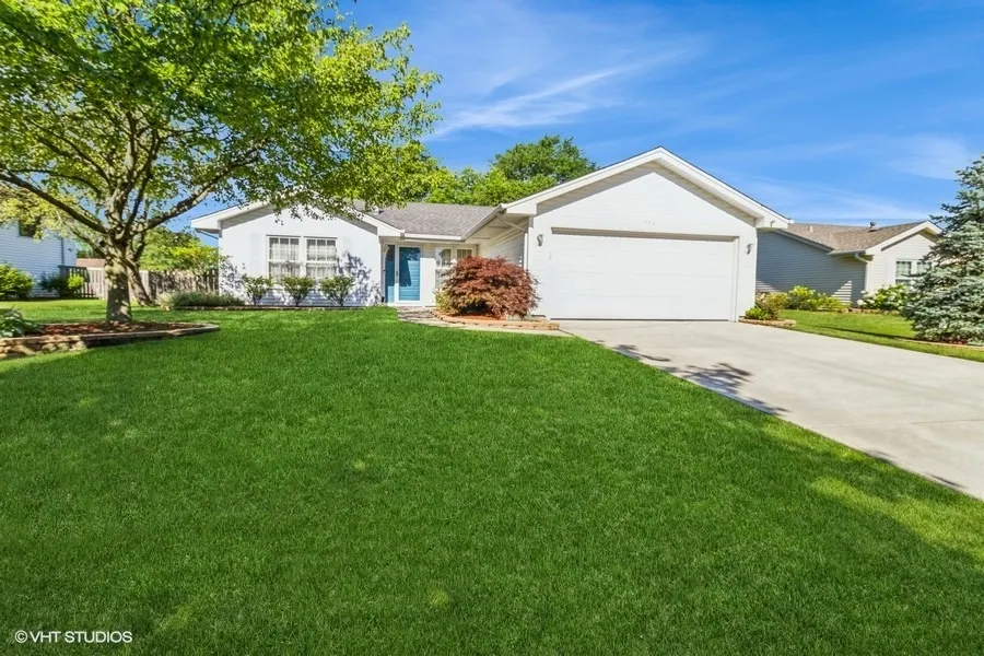 304 Islington Lane IL