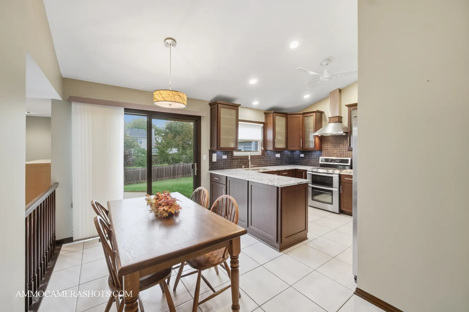 12 Aberdeen Court IL