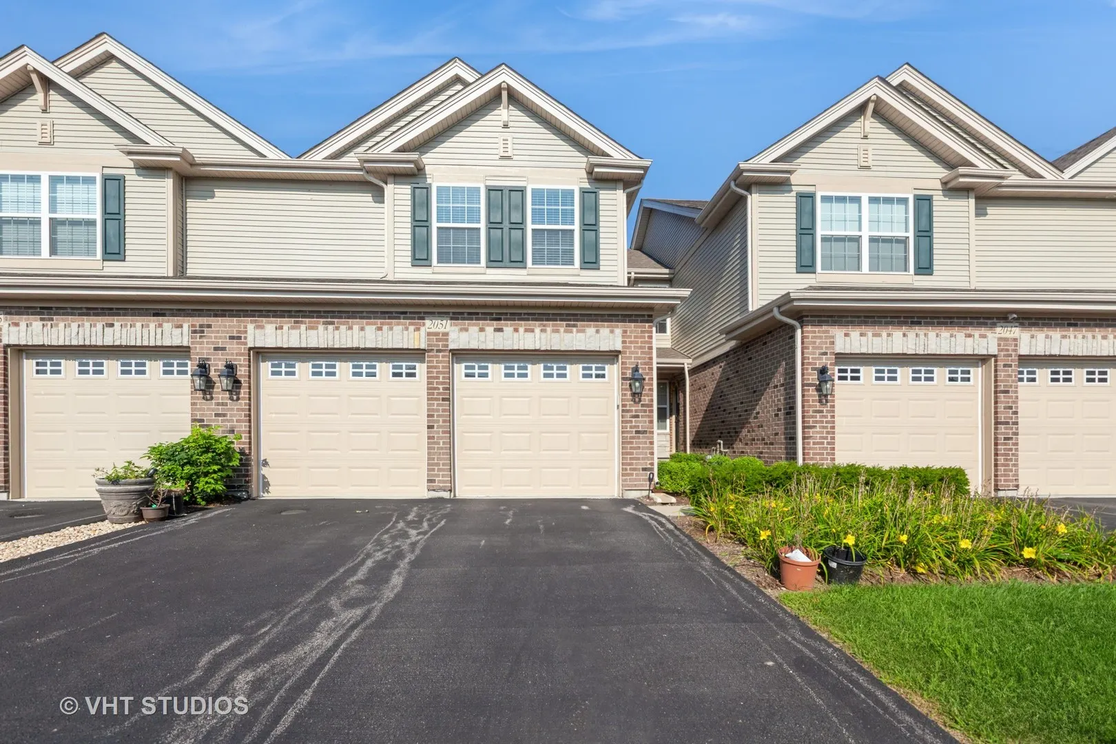 2051 Canyon Creek Court IL