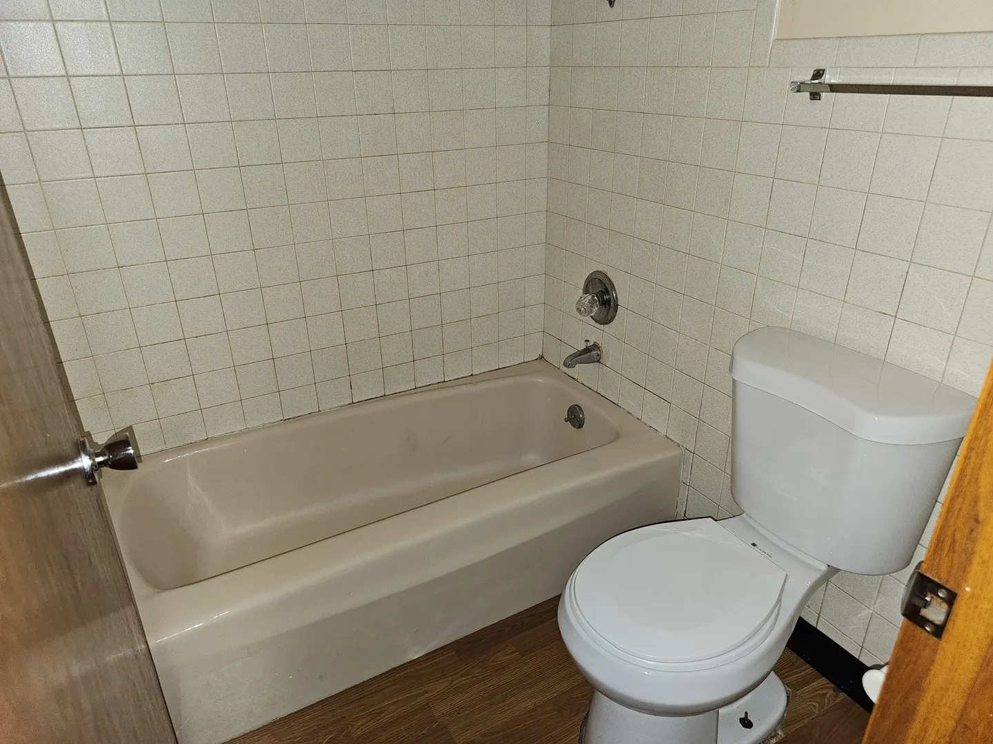 2306 Holiday Terrace 149 IL