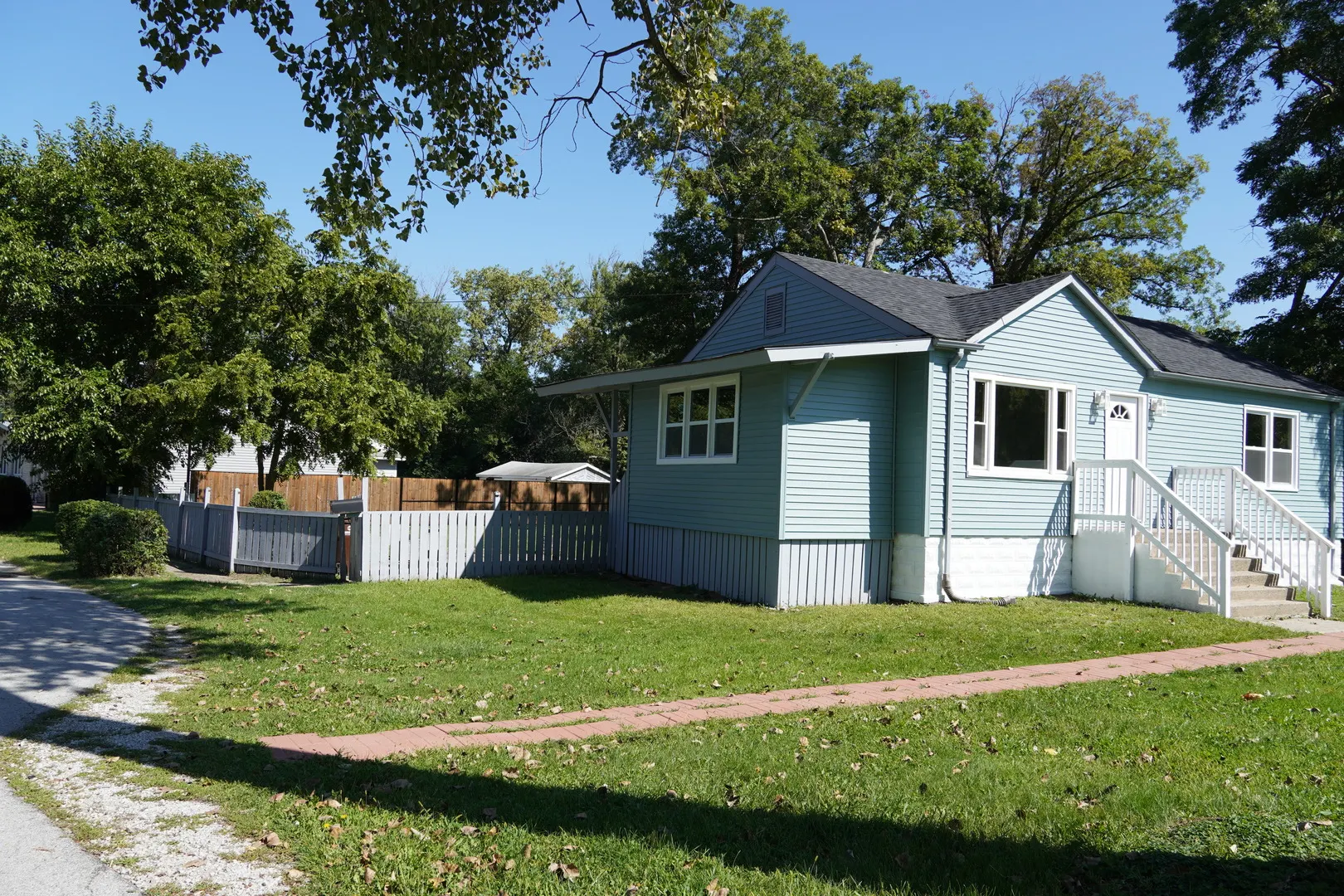 123 N Glenwood Avenue IL