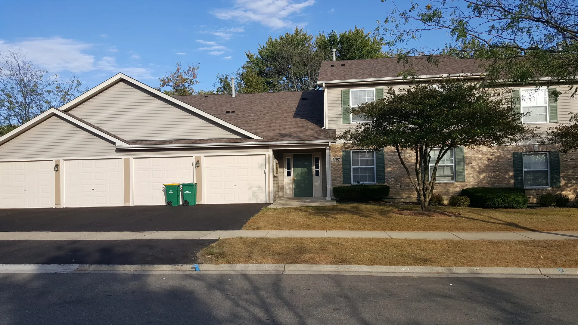 1197 N RED OAK Circle 3 IL