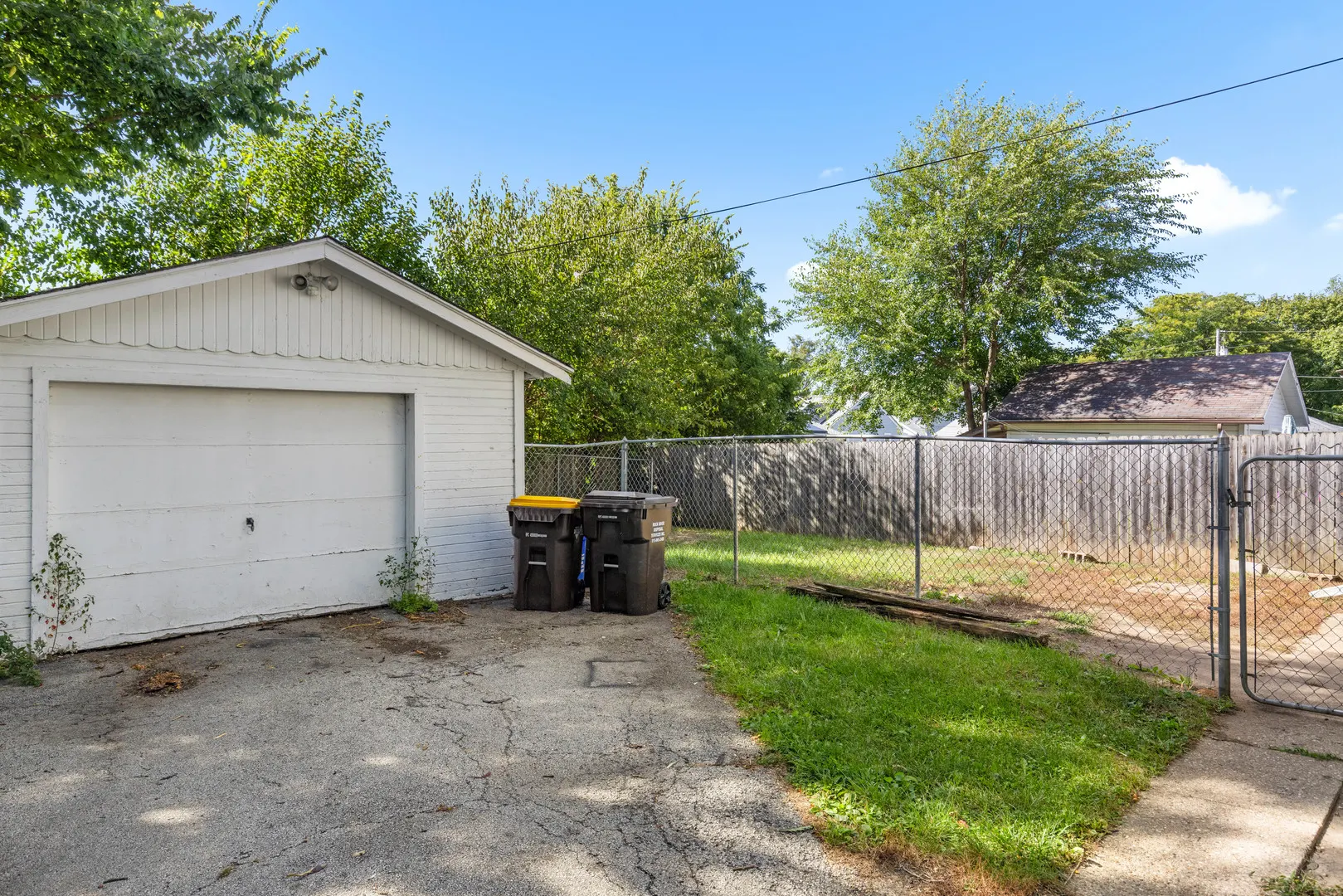 1710 N Winnebago Street IL