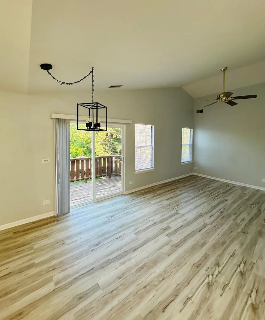 1332 Coldspring Road - IL