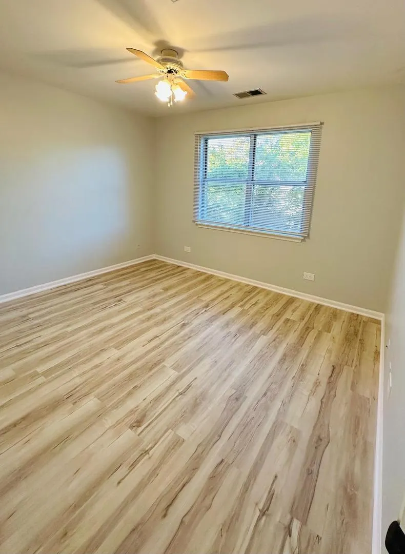 1332 Coldspring Road - IL