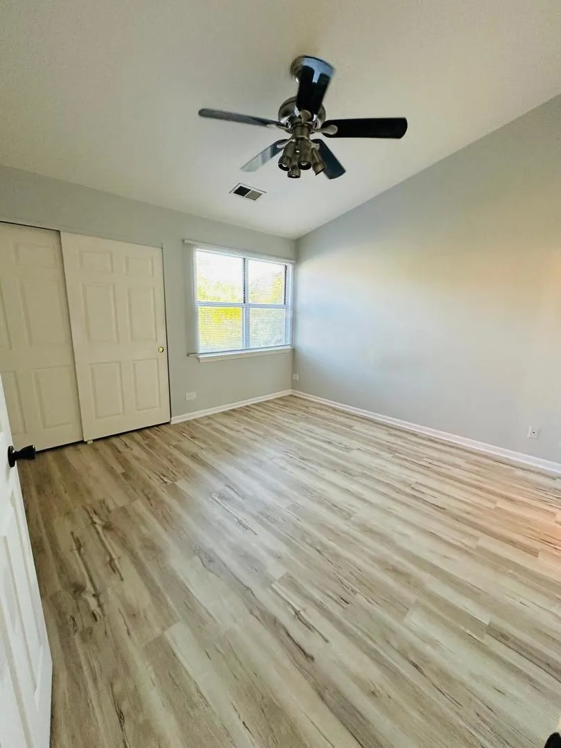 1332 Coldspring Road - IL