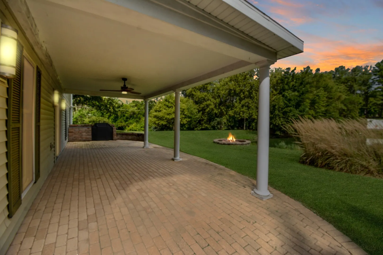 9030 Hardesty Run IL