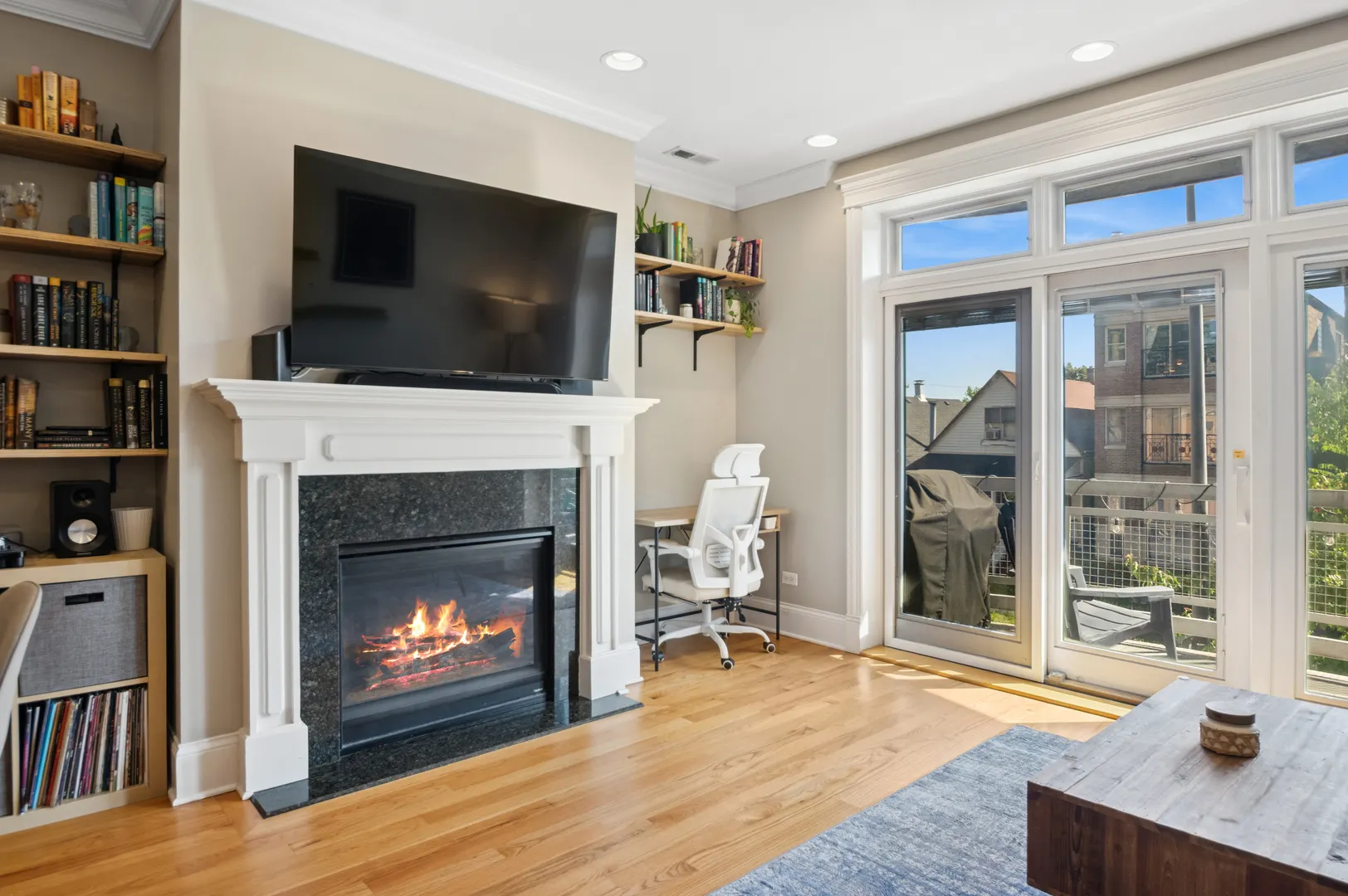 2250 W Foster Avenue 2E IL