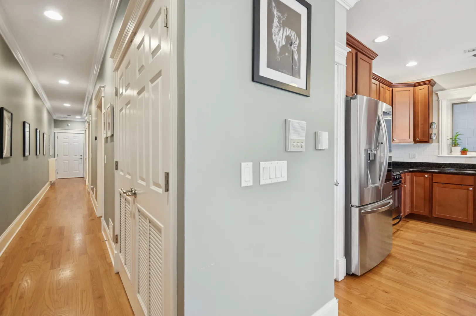 2250 W Foster Avenue 2E IL