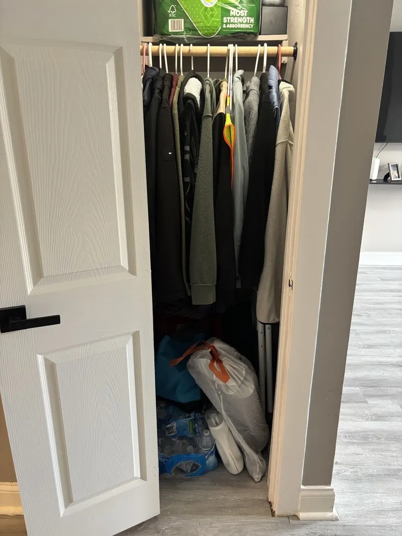 1704 N Mayfield Avenue IL