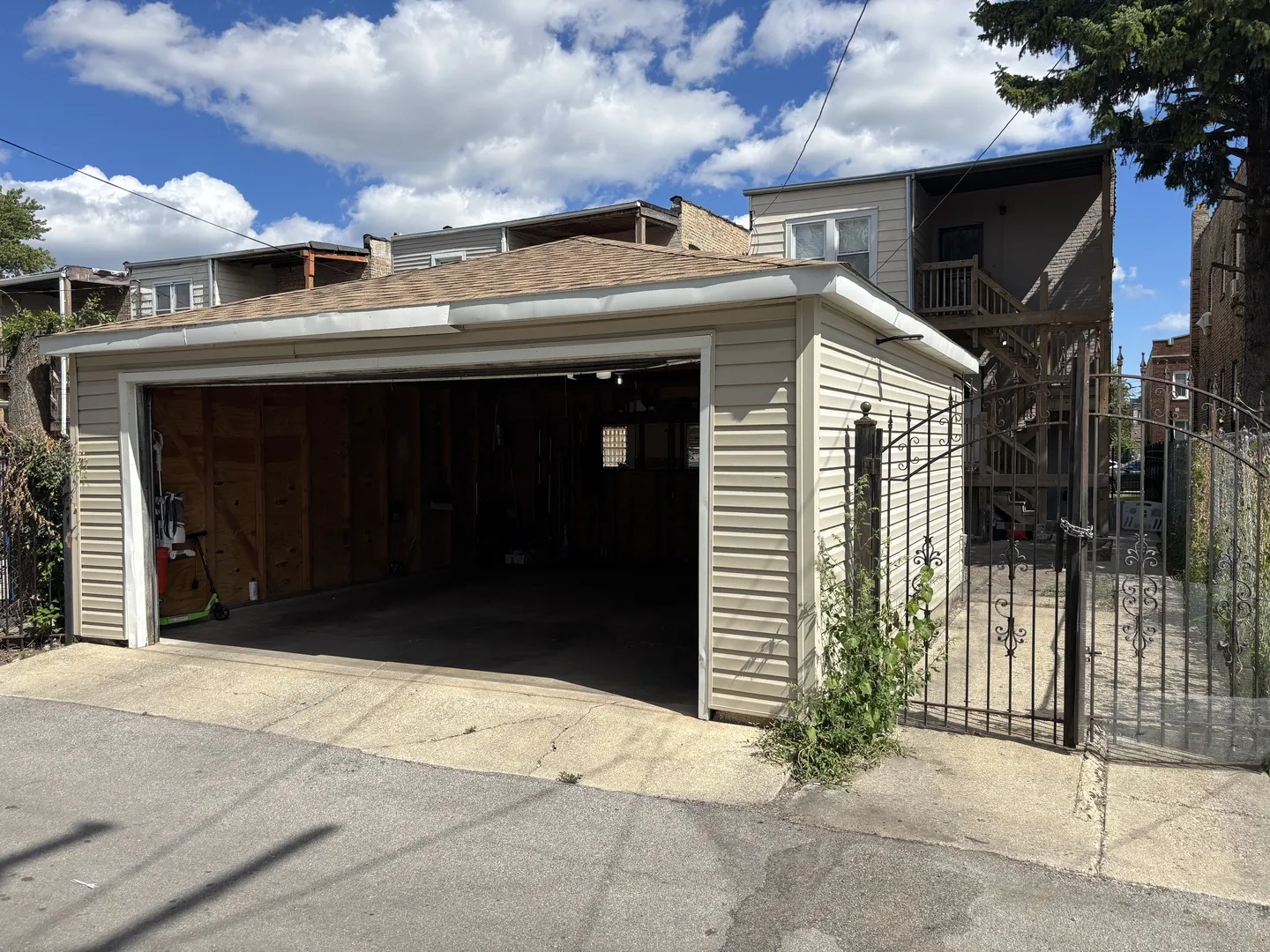 1704 N Mayfield Avenue IL