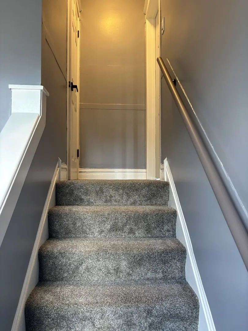 1704 N Mayfield Avenue IL